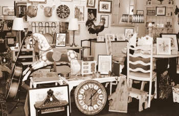 Budby Antiques and Vintage Emporium