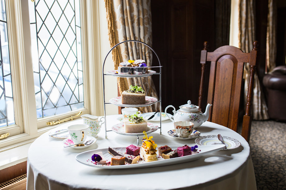 Afternoon Tea at Ye Olde Bell | Visit Nottinghamshire