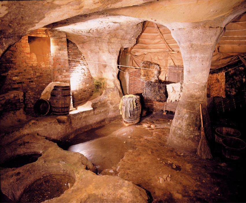 city-of-caves-high-res