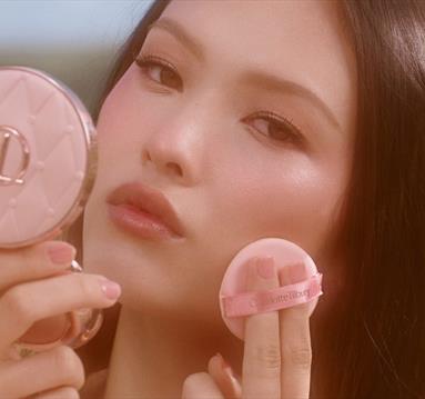 Charlotte Tilbury Girls Afternoon
