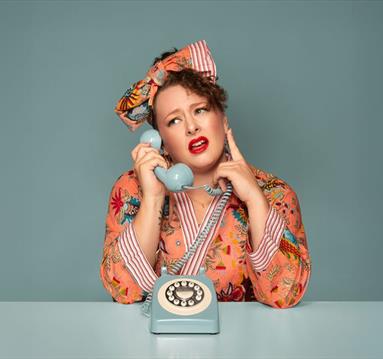 Louise Balkwill – Chatterbox
