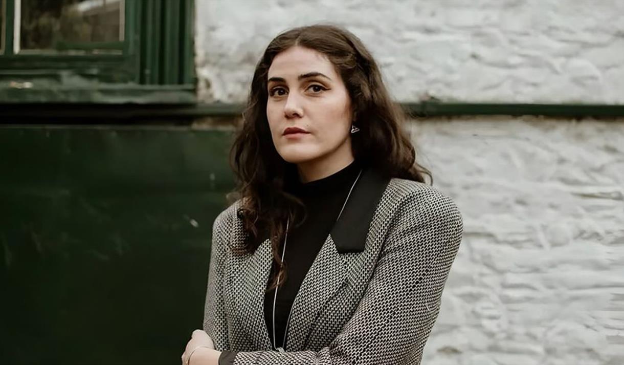 JFOLKROOM PRESENTS: Sarah Jane Scouten