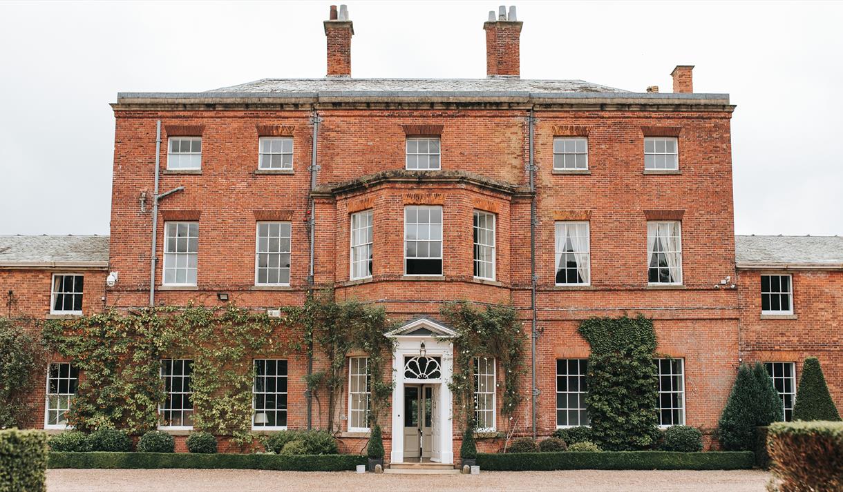 Autumn Wedding Fair at Norwood Park 2025
