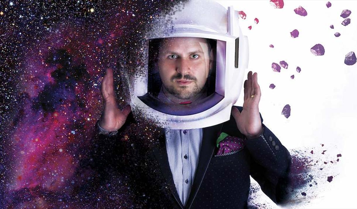 Kevin Quantum presents Anti-Gravity

