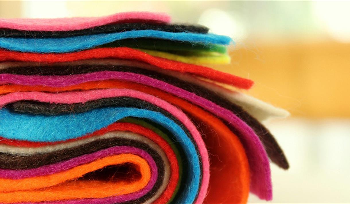 felt roll 
