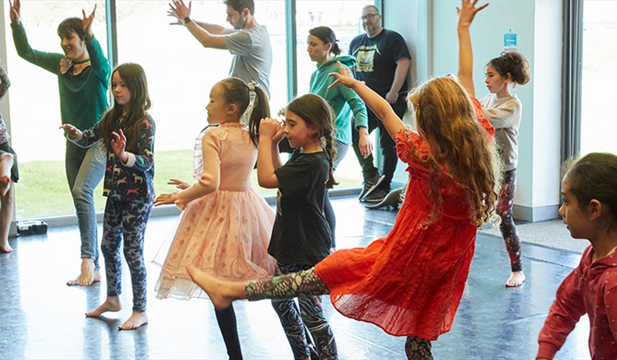 MAKE A RUBBISH MYTH WORKSHOP Image