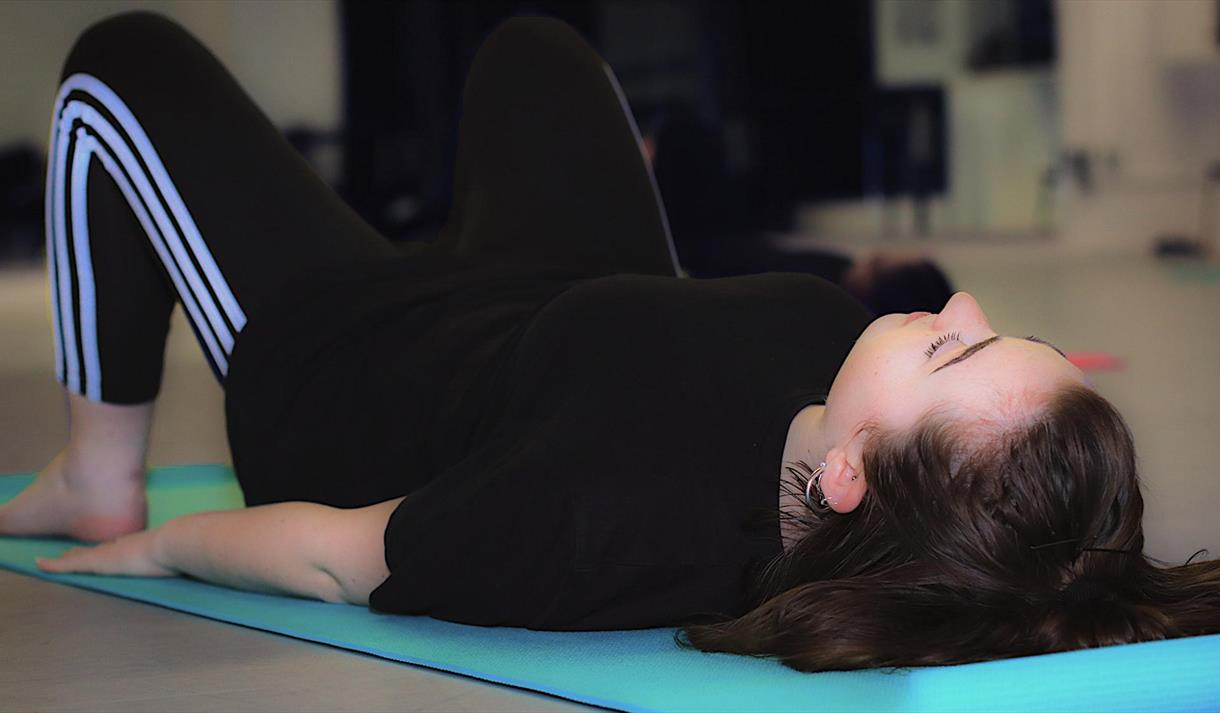 woman doing exercise