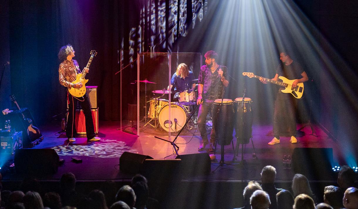 Man of the World: The Music of Peter Green
