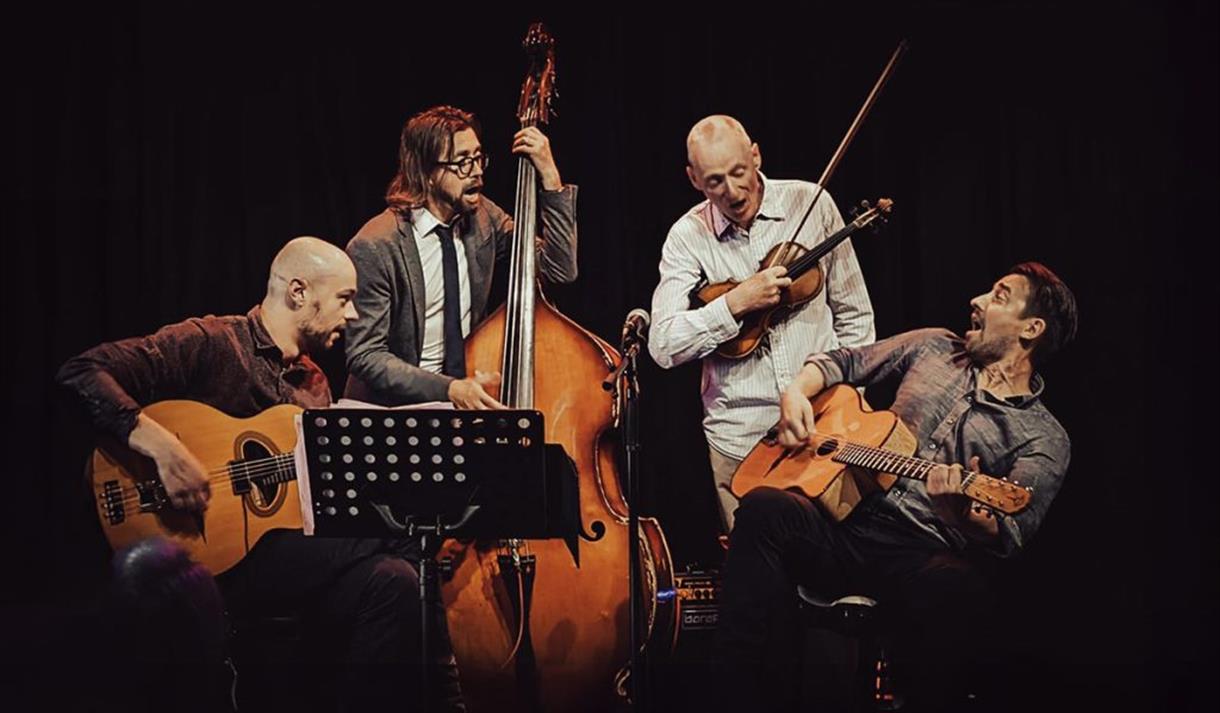 Djanco featuring Andy Aitchison
