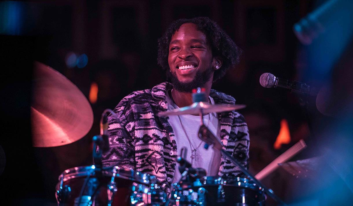 Jon Onabowu
