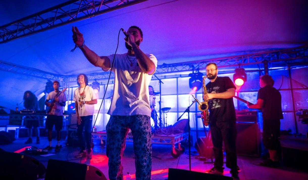 The Mouse Outfit feat KOJ & AYITE