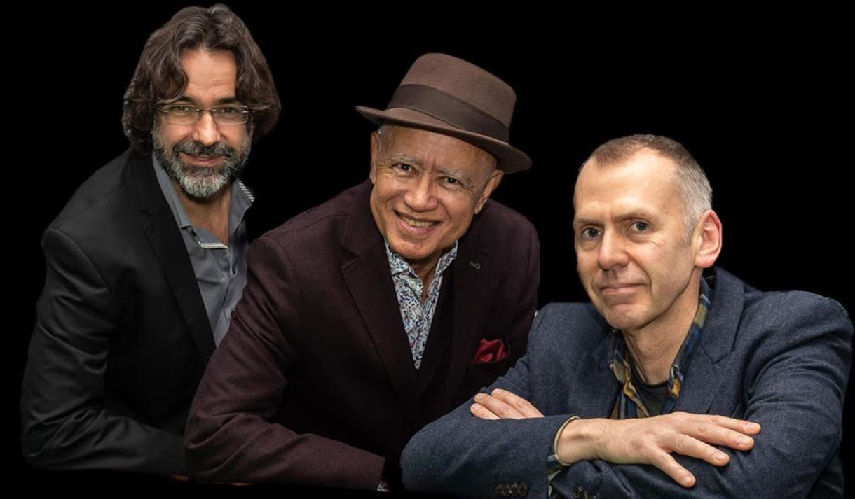 Art Themen Organ Trio
