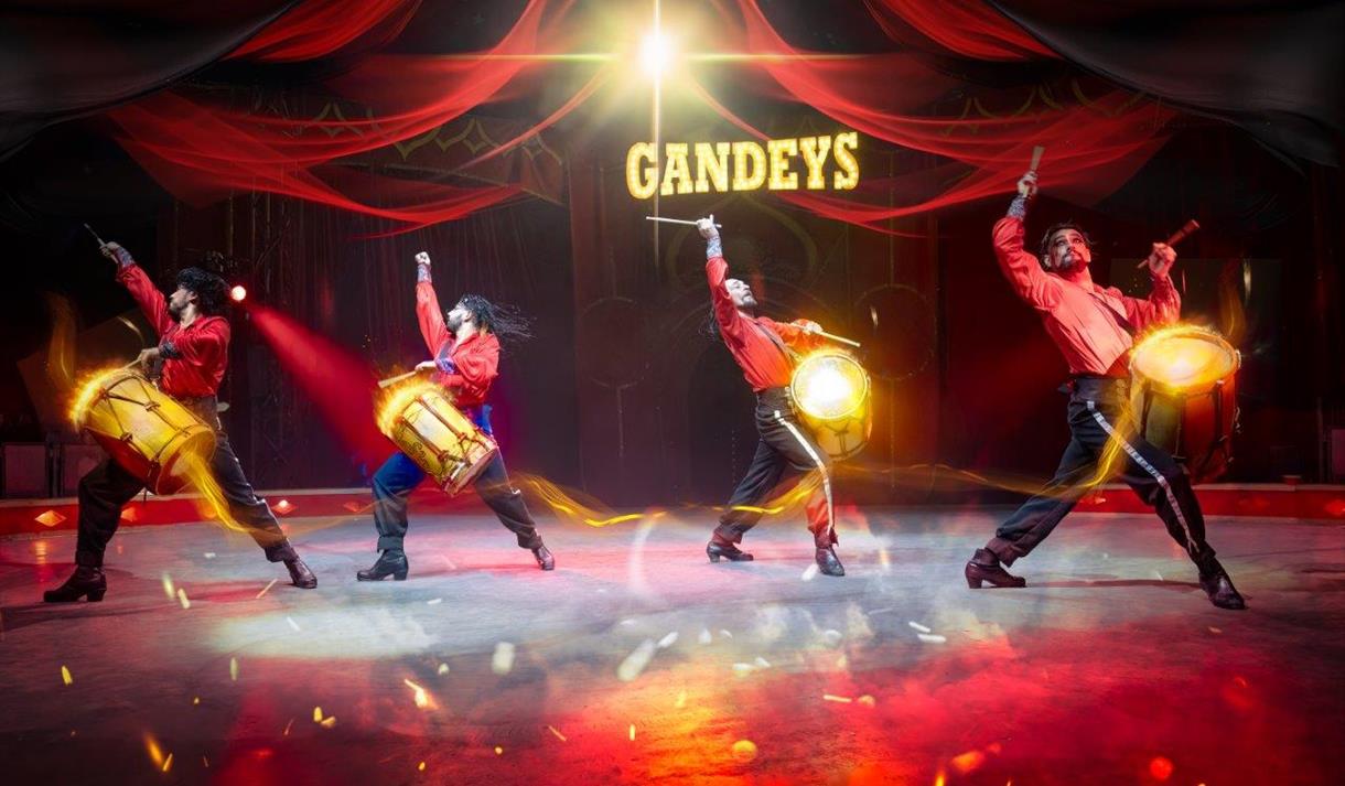 Gandeys Circus drumming performers