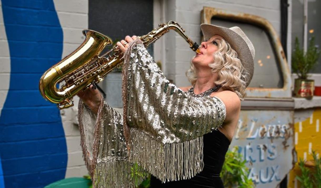 Kim Cypher's Funky Latin Jazz Festive Party