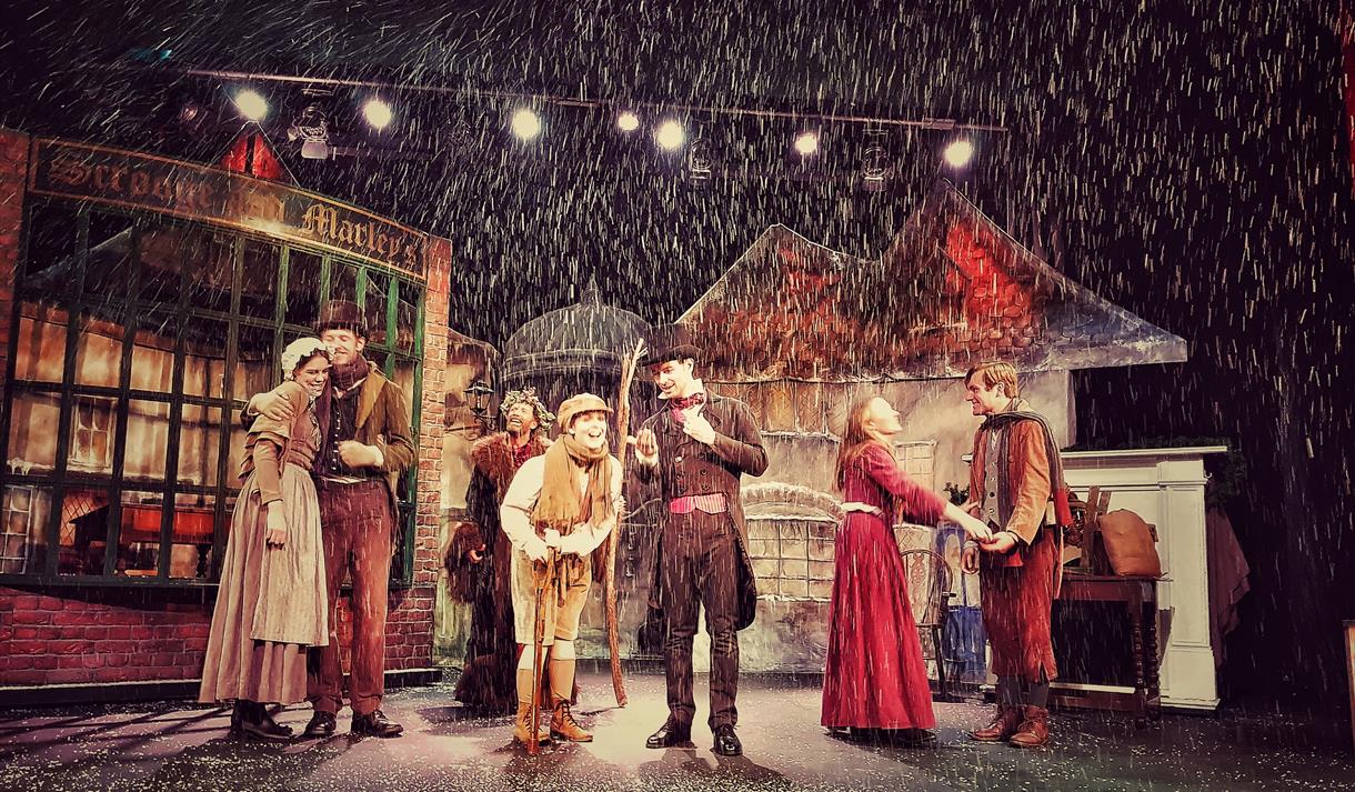 Depiction of a scene from Charles Dickens' A Christmas Carol