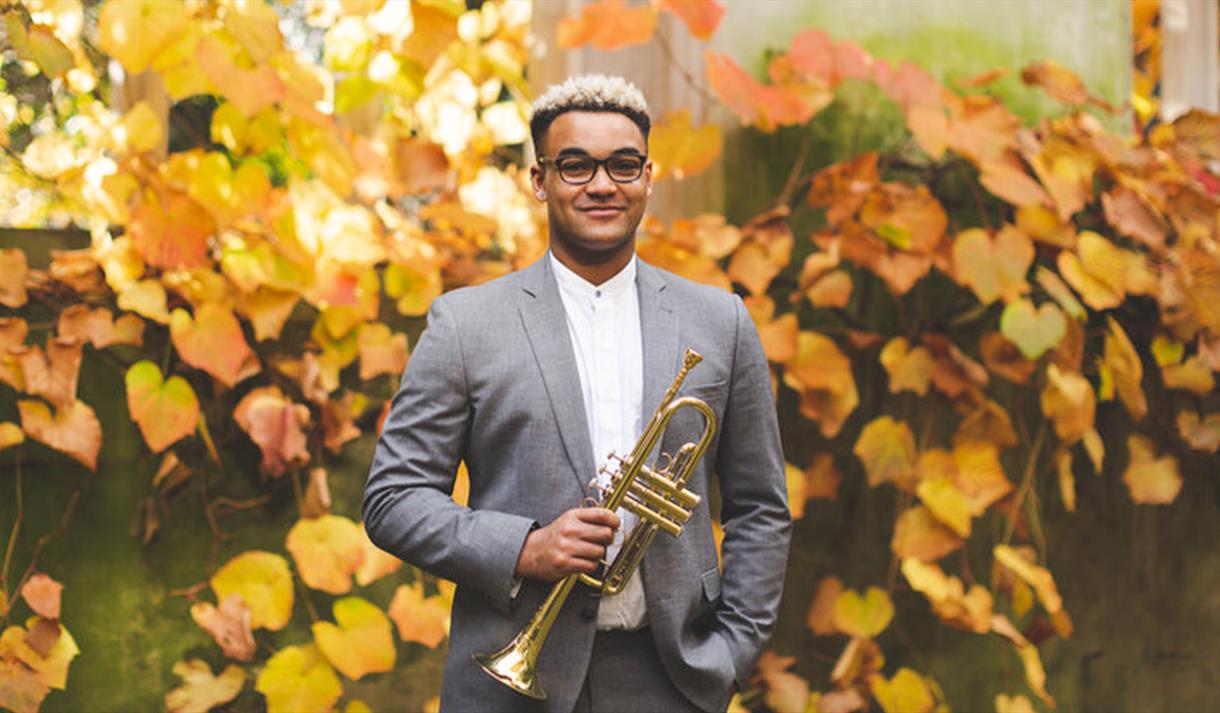 Aaron Azunda Akugbo, Trumpet & Zeynep Özsuca, Piano