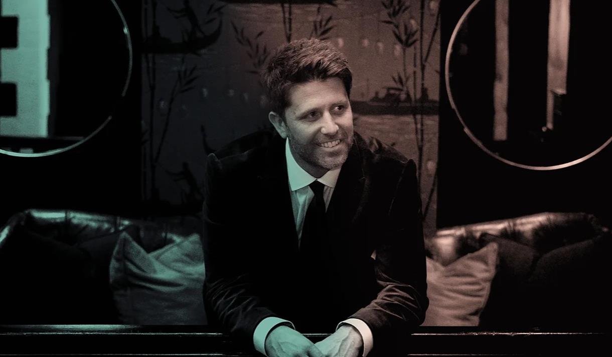 Beyond Bublé - James Williams with NJO
