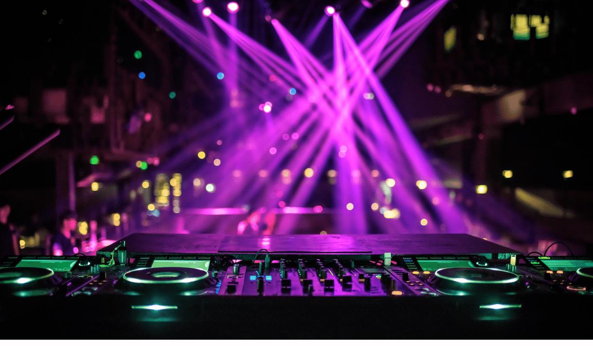 Fiesta Latina at Revolucion de Cuba
