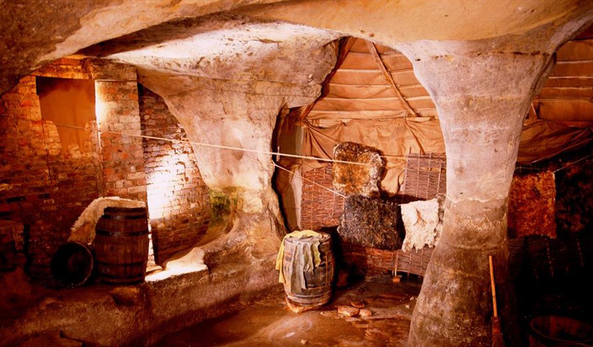 Nottingham's Caves: Places For Work and Leisure
