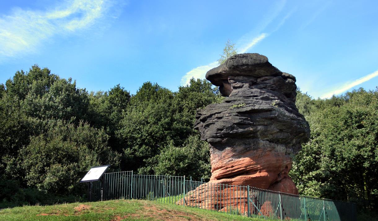 Hemlock stone