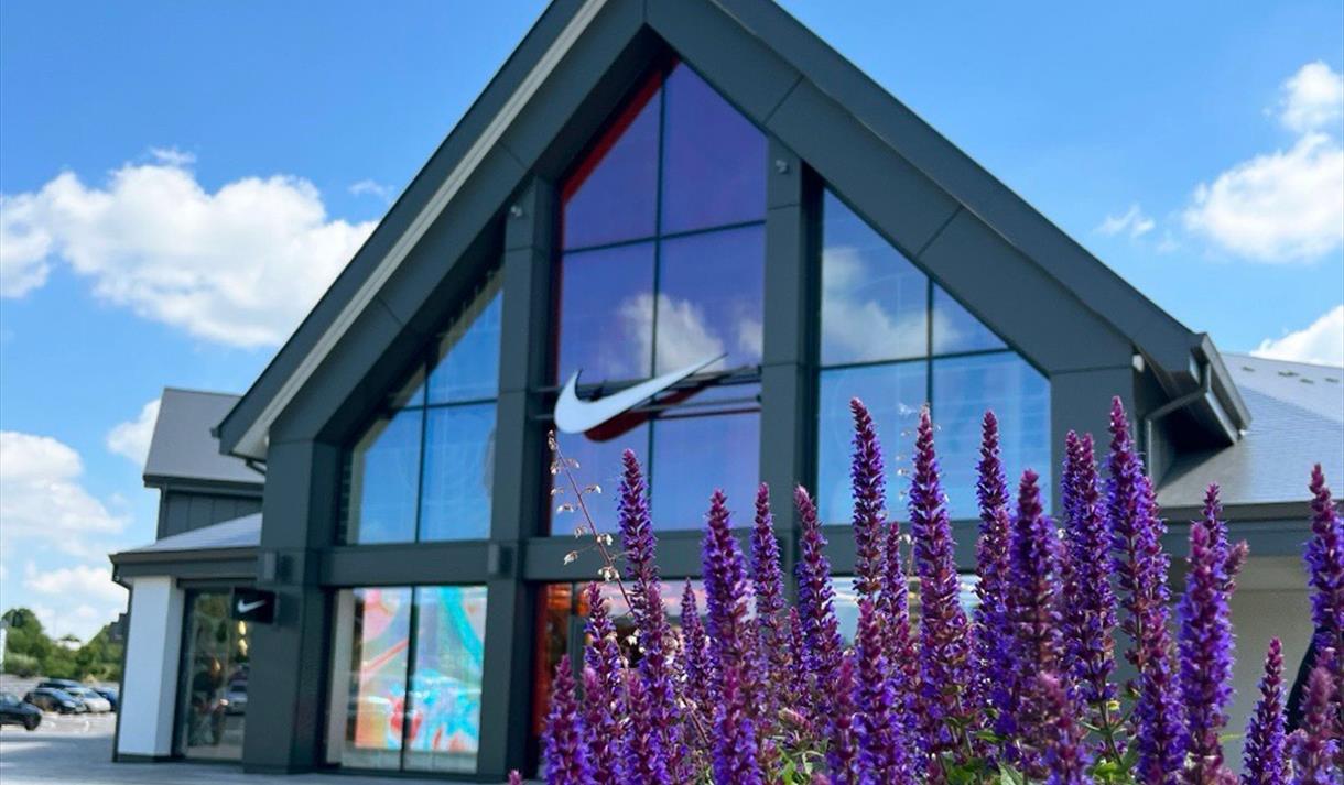 Easter Activities 2025 at East Midlands Designer Outlet
