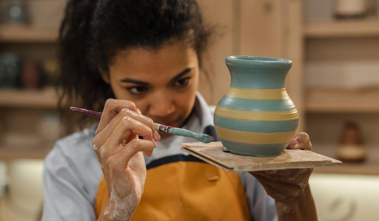 Family Fun Paint a Pot