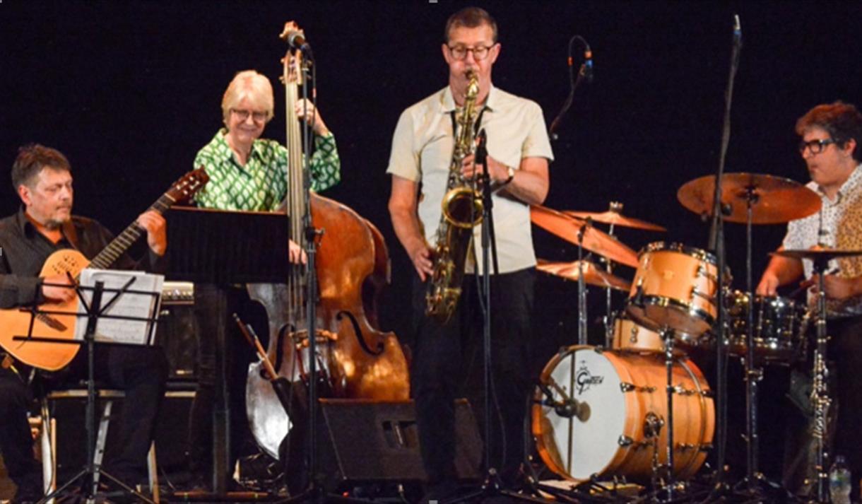 Jazz Samba - Music of Stan Getz & Charlie Byrd