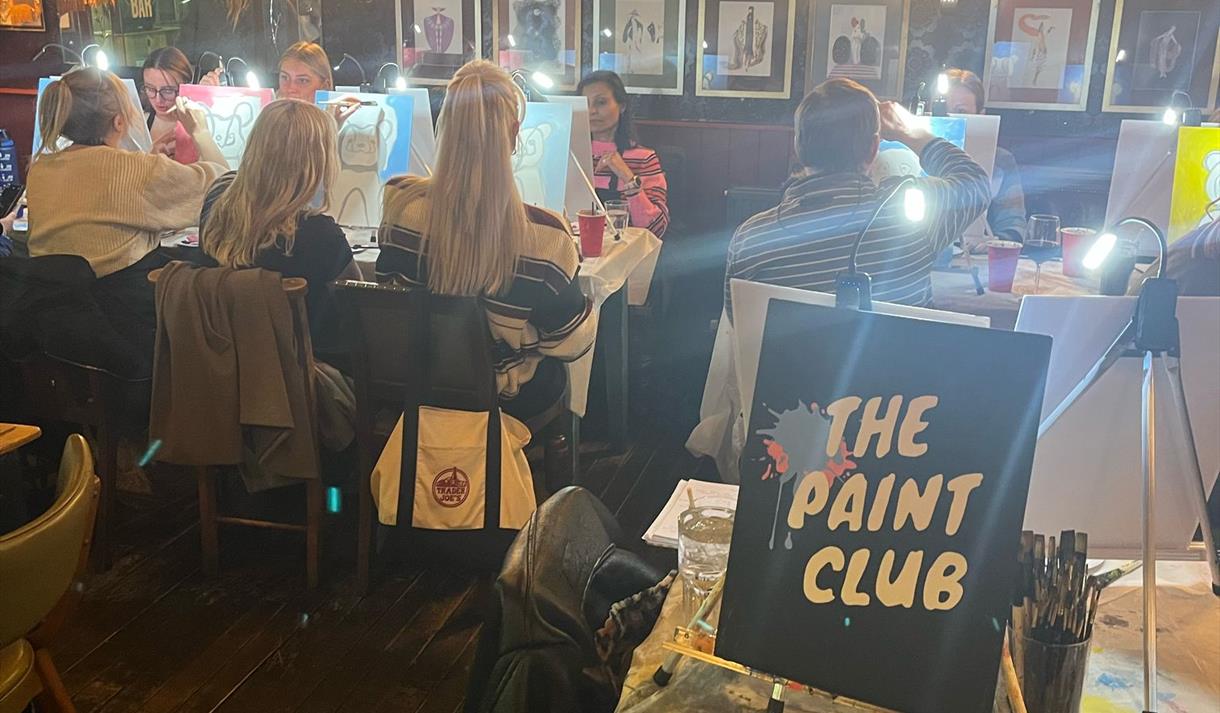 The Paint Club painting party at Bendigo Lounge