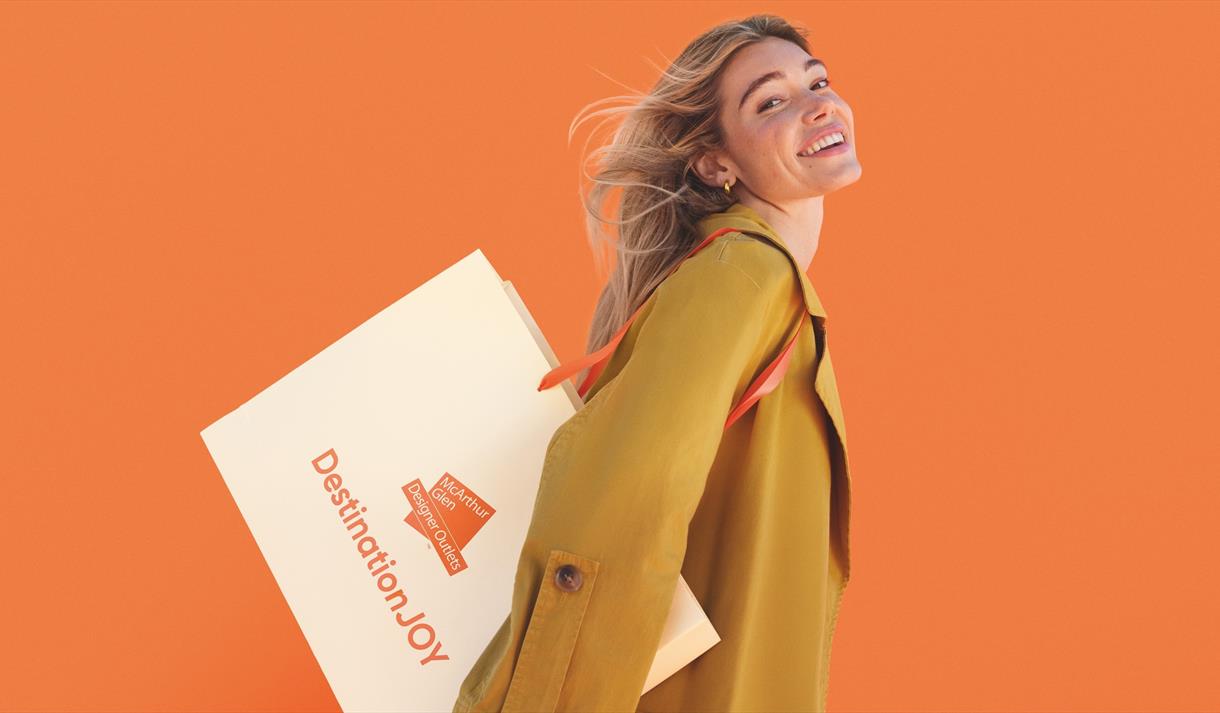 Autumn Late Night Shopping Event - East Midlands Designer Outlet
