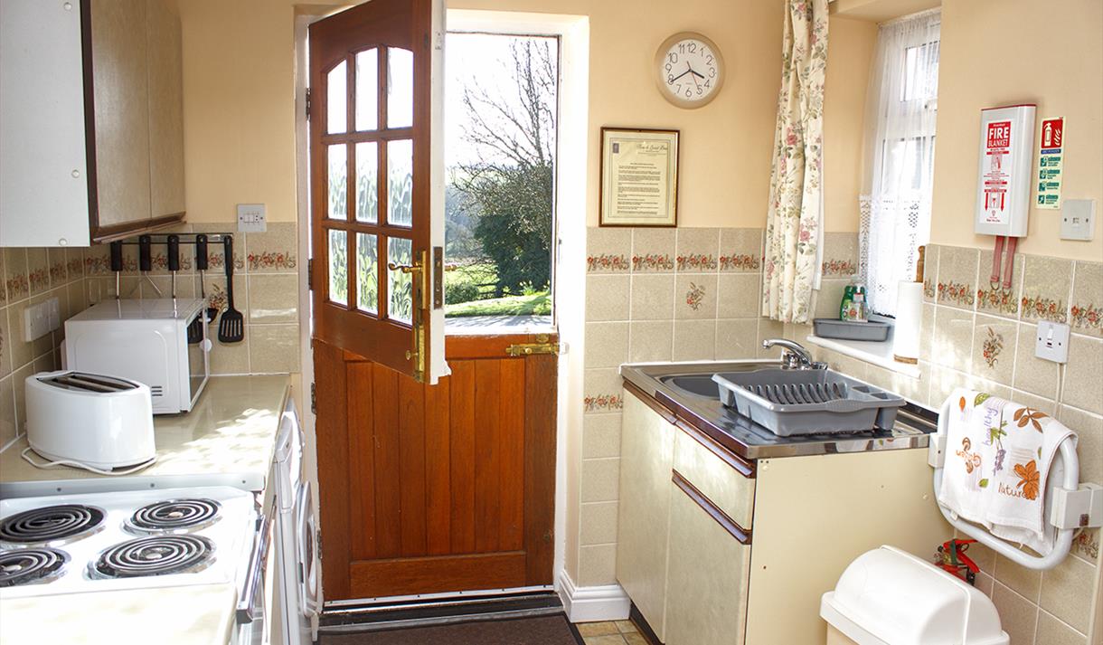Rose And Sweet Briar Cottages Kersall Nr Newark Visit