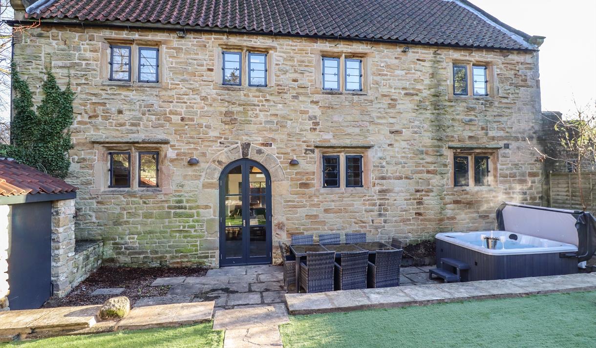 The Gatehouse Cottage
