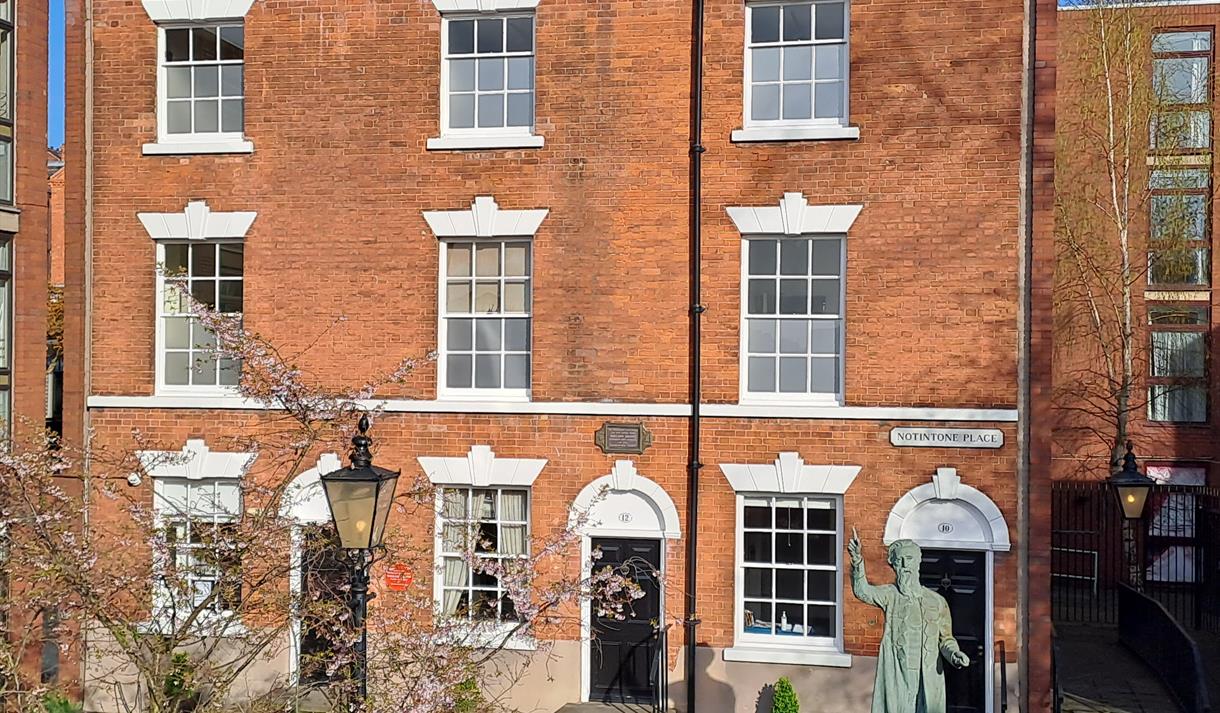Photo of the William Booth Museum exterior