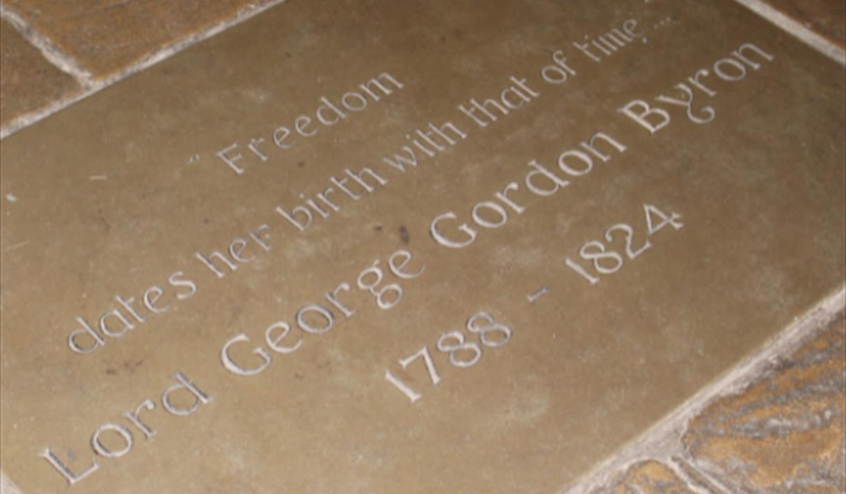 Photo of a stone commemorating Lord Byron at the National Justice Museum