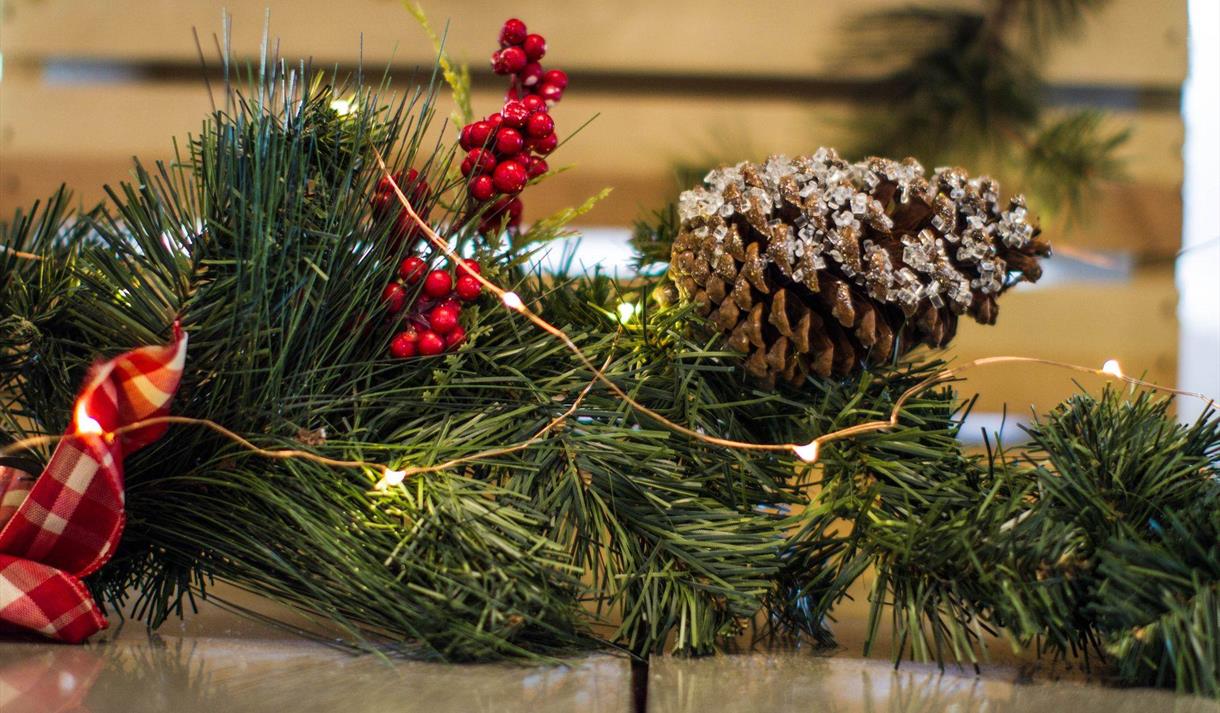 Wreath-Making Workshop at Sherwood Forest
