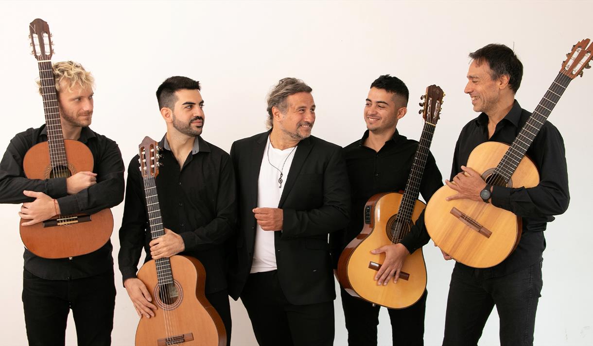 MARTIN ALVARADO - The Voice of Buenos Aires