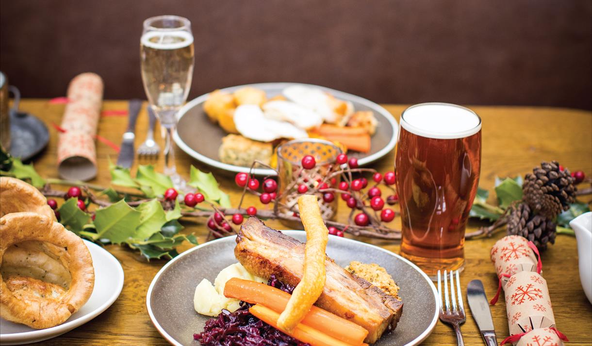 Malt Cross Festive Feast + Beer & Carols