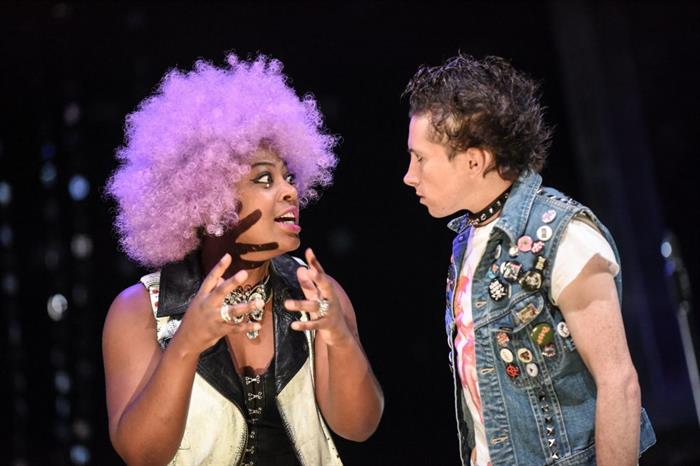 4a-the-revengers-tragedy-production-photos